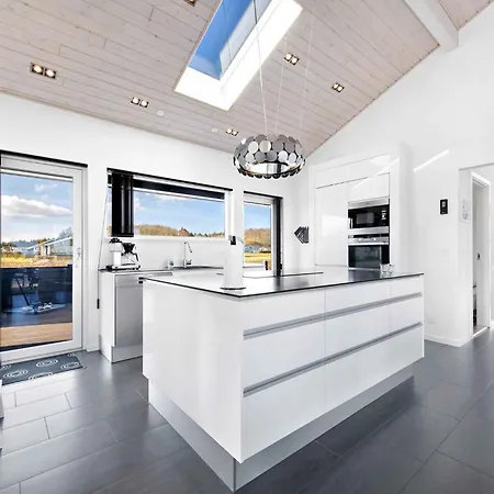 Ferienhaus Beautiful Summer House In