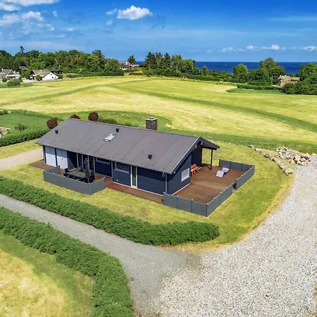 Beautiful Summer House In