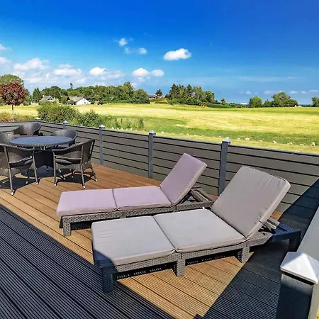 Beautiful Summer House In Hébergement de vacances *