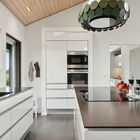 Beautiful Summer House In * Spodsbjerg